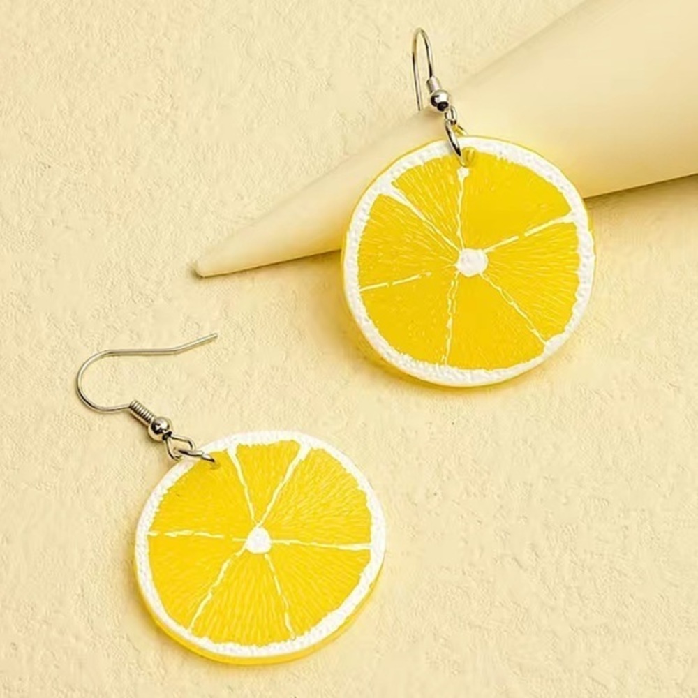 NWT Lemon 🍋 slice earrings
